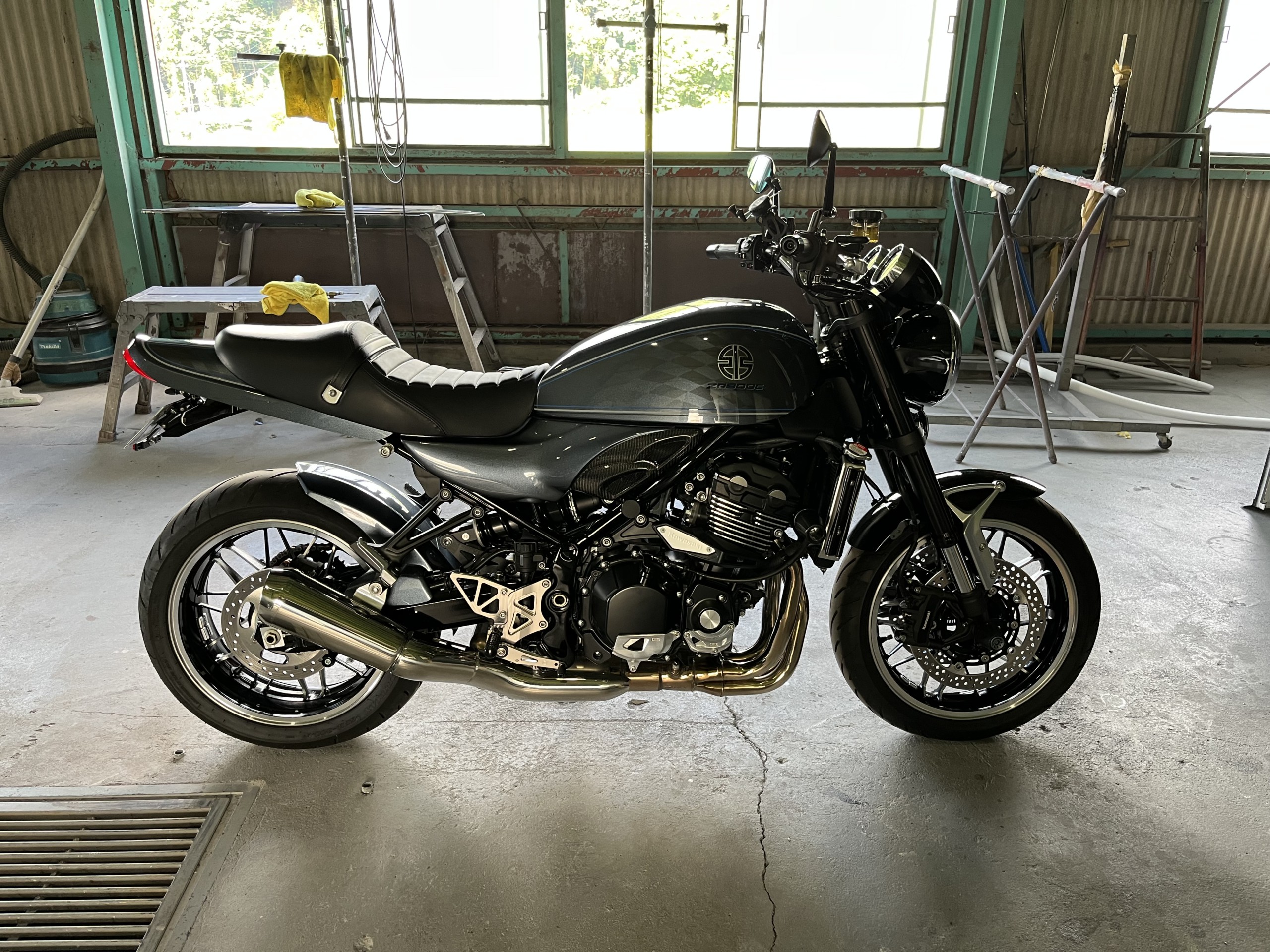 Z900RS 外装【カスタムペイント】 - カウル、フェンダー、外装