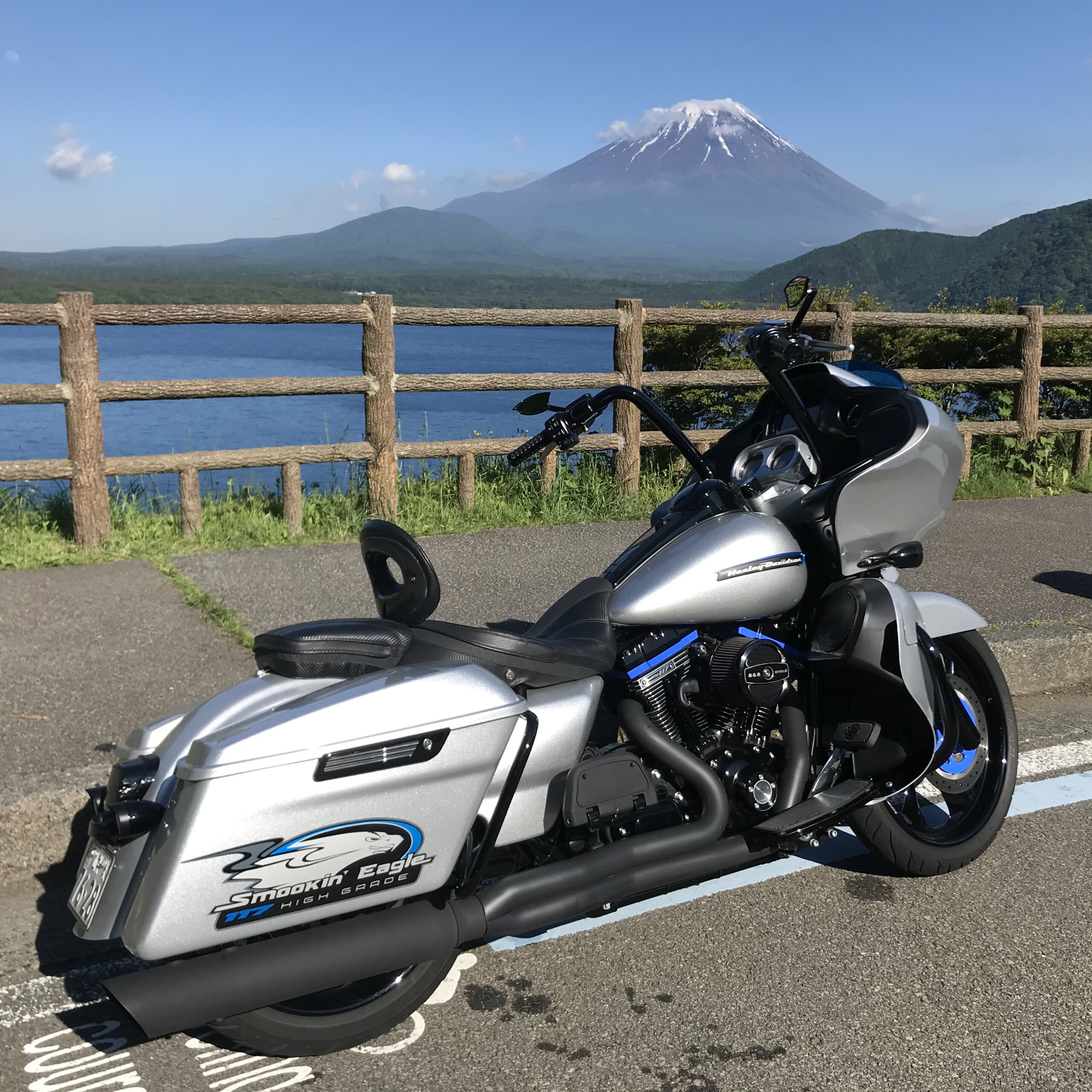 ガソリンタンク シルバー　バイク　カスタムペイント　インテリアにもオススメ★★ bike-5124-7324.jpg